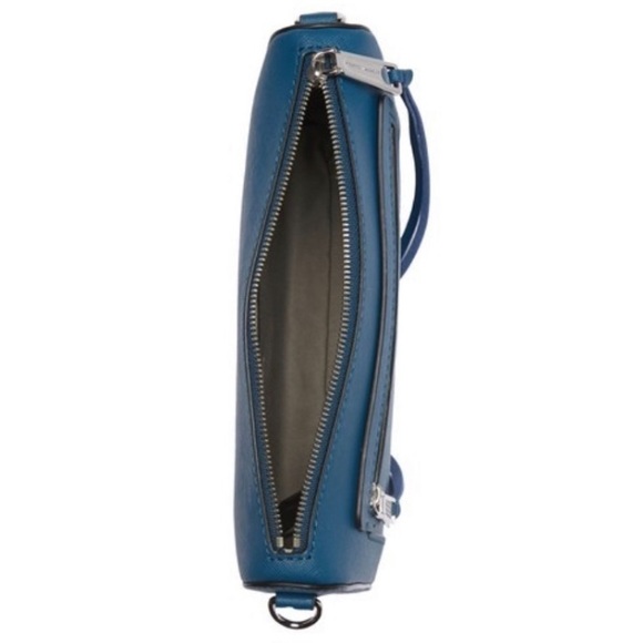 🆕 Rebecca Minkoff Avery Leather Crossbody Bag - Picture 7 of 7